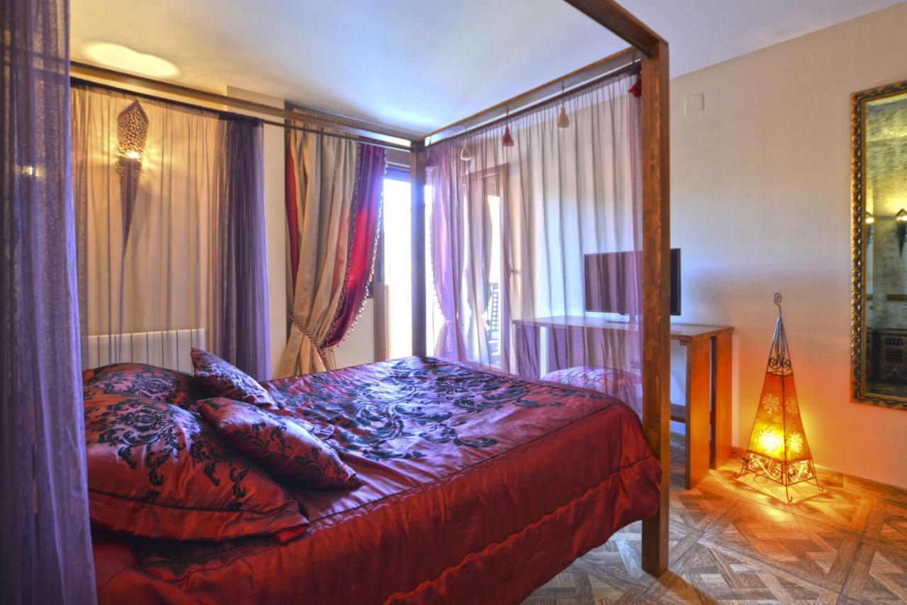 Hostal Mont Royal Alicante Esterno foto