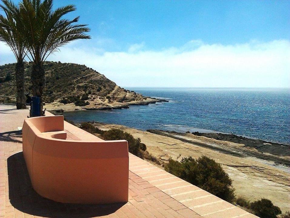 Hostal Mont Royal Alicante Esterno foto